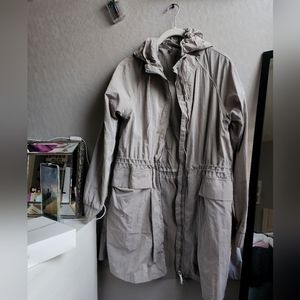 Lululemon Rain rebel jacket